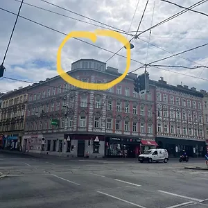 Gesamte Ueber Den Daechern Wiens Appartamento